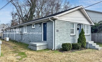 1728 17th Ave N in Nashville, TN - Building Photo