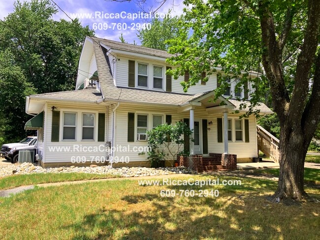 property at 579 13th St