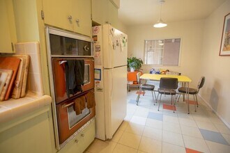 1129 S Hayworth Ave, Unit 1129 Furnished in Los Angeles, CA - Building Photo - Building Photo