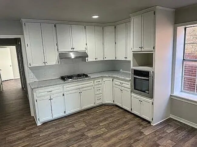 105 S Poplar St, Unit #2