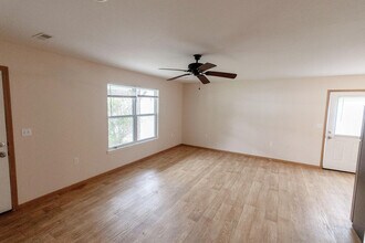 1540 Florence Dr in Fulton, MO - Building Photo - Building Photo