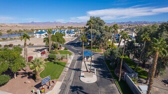 1800 Club House Dr in Bullhead City, AZ - Building Photo