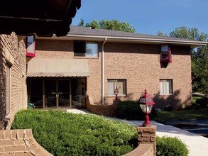 Whitcomb Corner in Madison, WI - Building Photo - Building Photo