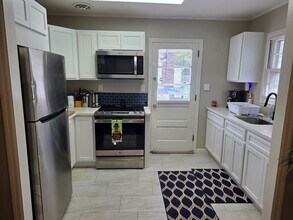 51 Locker St in Beachwood, NJ - Building Photo - Building Photo