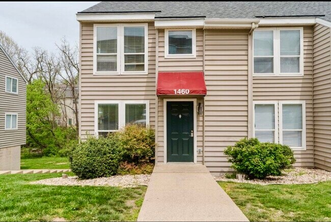 1460 Devon Ln in Harrisonburg, VA - Building Photo - Building Photo