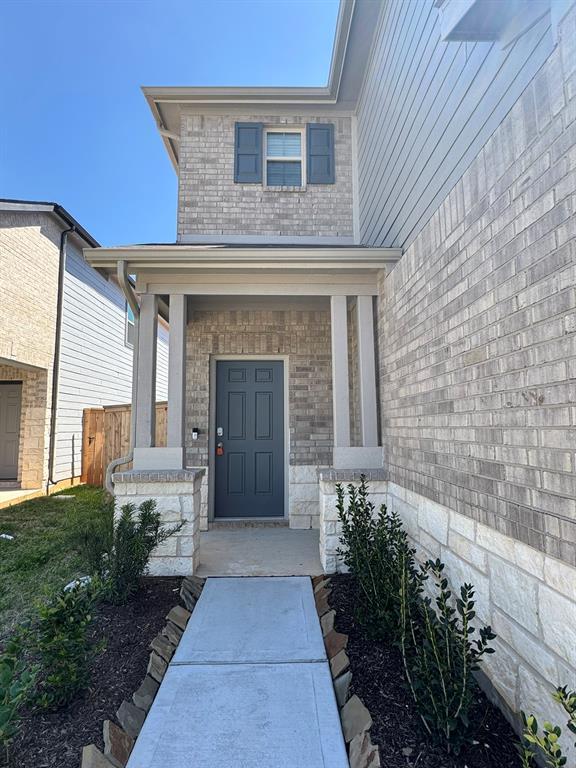10909 Fly Catcher Dr in Willis, TX - Building Photo - Building Photo
