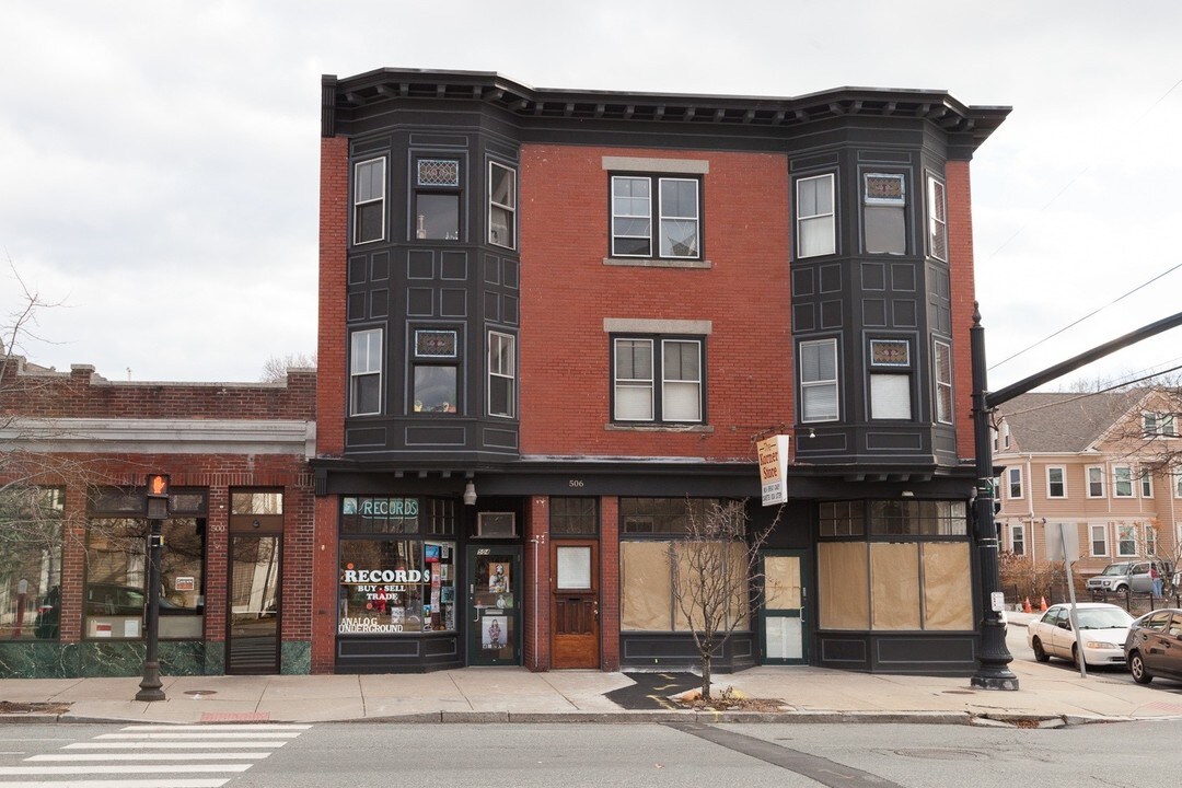 504-506 Broadway in Providence, RI - Building Photo