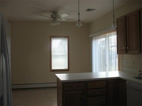 2 Sandy Way in Newbury, MA - Building Photo - Building Photo