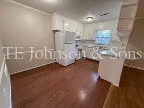 212 Olde Vineyard Ct in Winston-Salem, NC - Building Photo - Building Photo