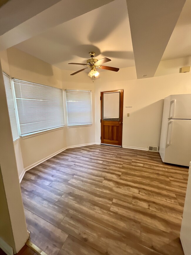 82 Floral Ave, Unit 1