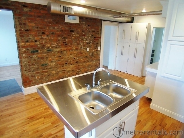 property at 654 City Park Ave