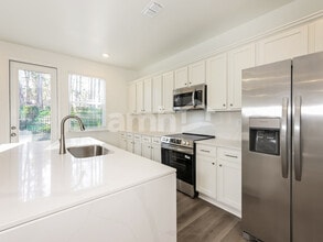 1539 Aquamarine Dr in Loganville, GA - Building Photo - Building Photo