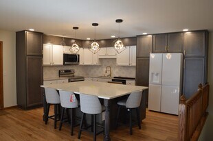 2668 Mutchler Rd in Fitchburg, WI - Building Photo