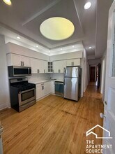 5046 N Clark St in Chicago, IL - Building Photo - Building Photo