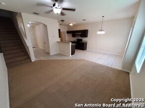 8712 Vista De Nubes in Converse, TX - Building Photo - Building Photo