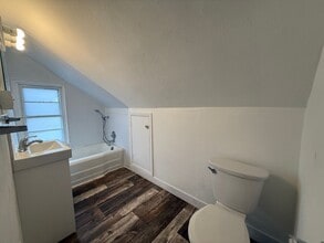 407 N 12th St in Bismarck, ND - Building Photo - Building Photo