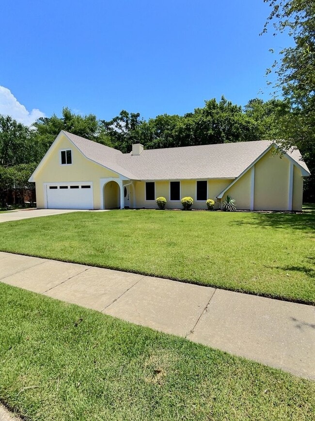 118 Linnet Dr in Ocean Springs, MS - Building Photo - Building Photo