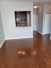 20 2ND St, Unit 2607 in Jersey City, NJ - Foto de edificio - Building Photo