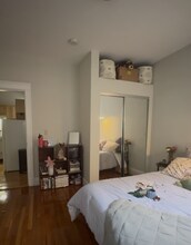 1193 Commonwealth Ave, Unit 10 in Boston, MA - Building Photo - Building Photo