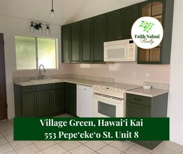 553 Pepeekeo St in Honolulu, HI - Building Photo - Building Photo