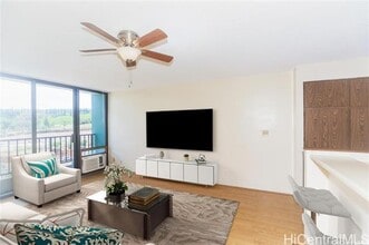 98-402-402 Koauka Loop in Aiea, HI - Building Photo - Building Photo