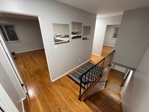 Cypress West Fairlawn Apartments in Fairlawn, OH - Building Photo - Building Photo