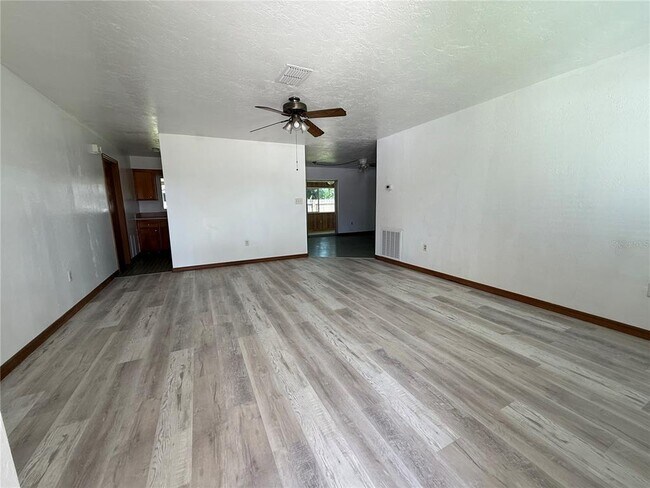 2903 Louise St in Sarasota, FL - Building Photo - Building Photo