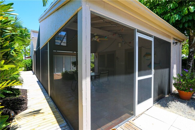property at 550 3rd Ave N