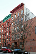 214 W 105th St in New York, NY - Building Photo - Primary Photo