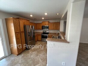 11623 W Palo Verde Ave in Youngtown, AZ - Building Photo - Building Photo