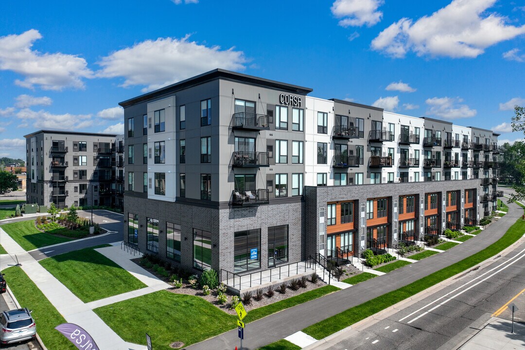 Corsa in St. Louis Park, MN - Foto de edificio
