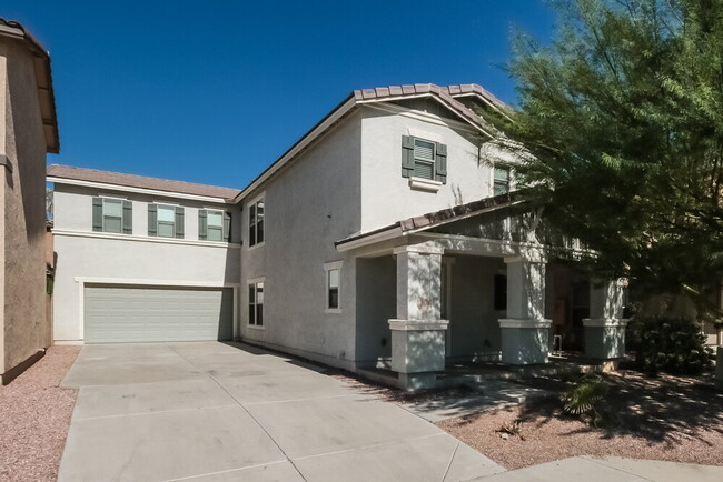 10916 W Elm St in Phoenix, AZ - Building Photo - Building Photo