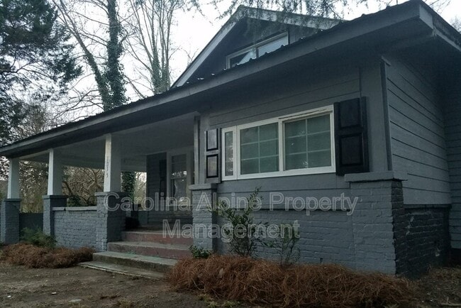 1015 Fallston Rd in Shelby, NC - Building Photo - Building Photo