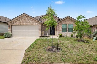 817 Pronghorn Trl in Seguin, TX - Building Photo