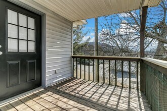 1 Cobble Dr in Asheville, NC - Building Photo - Building Photo