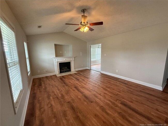 181 Westminster Dr in Raeford, NC - Building Photo - Building Photo