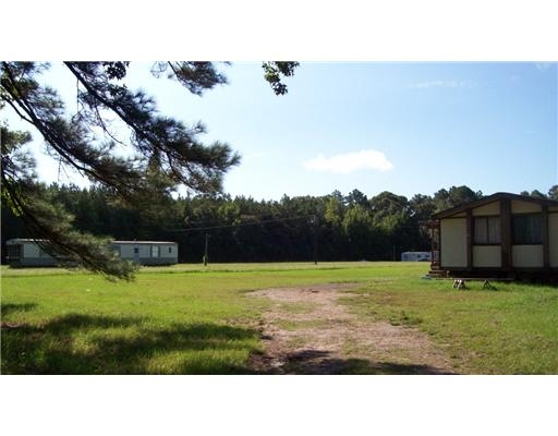 13 Lot Mobile Home Park in Leblanc, LA - Building Photo