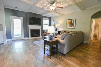 1148 Black Oak Cir in Clarksville, TN - Building Photo - Building Photo