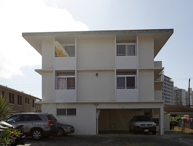 717 Hausten St in Honolulu, HI - Building Photo - Building Photo