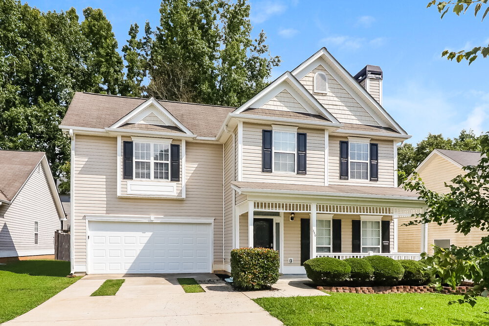 350 Prescott Ct in Newnan, GA - Building Photo