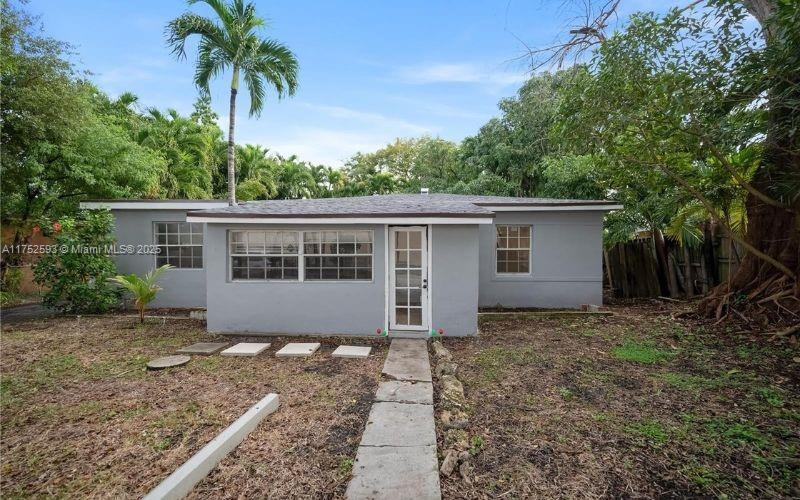 13845 NW 6th Ave in North Miami, FL - Building Photo