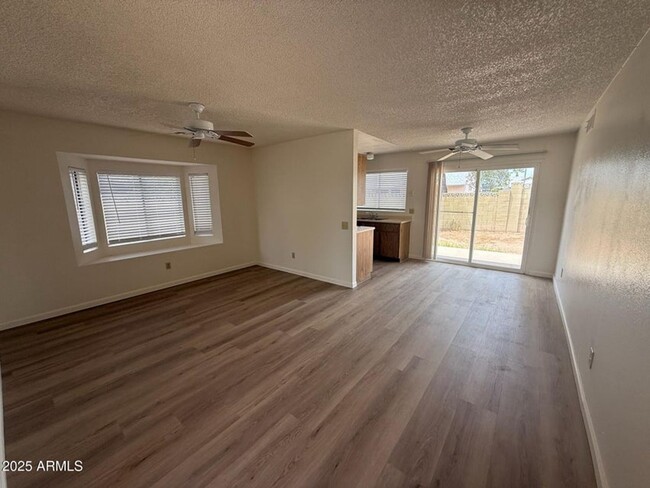 3124 W Mohawk Ln in Phoenix, AZ - Building Photo - Building Photo