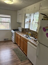 1530 Snyder Rd in East Lansing, MI - Building Photo - Building Photo