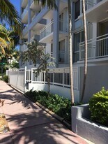 7832 Collins Ave, Unit 306 in Miami, FL - Building Photo
