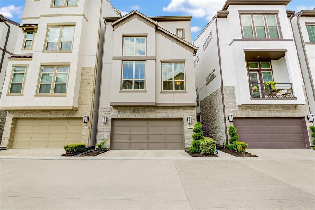817 Algona Ave in Houston, TX - Building Photo