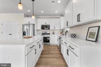 407 Paradise Rd in Riva, MD - Building Photo - Building Photo