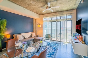 888 N 4th St in Phoenix, AZ - Building Photo