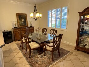 12561 Lake Run Dr in Ft. Myers, FL - Building Photo - Building Photo