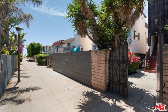41 29th Ave in Los Angeles, CA - Building Photo - Building Photo