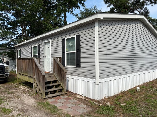 516 Oak Ave in Murrells Inlet, SC - Building Photo - Building Photo